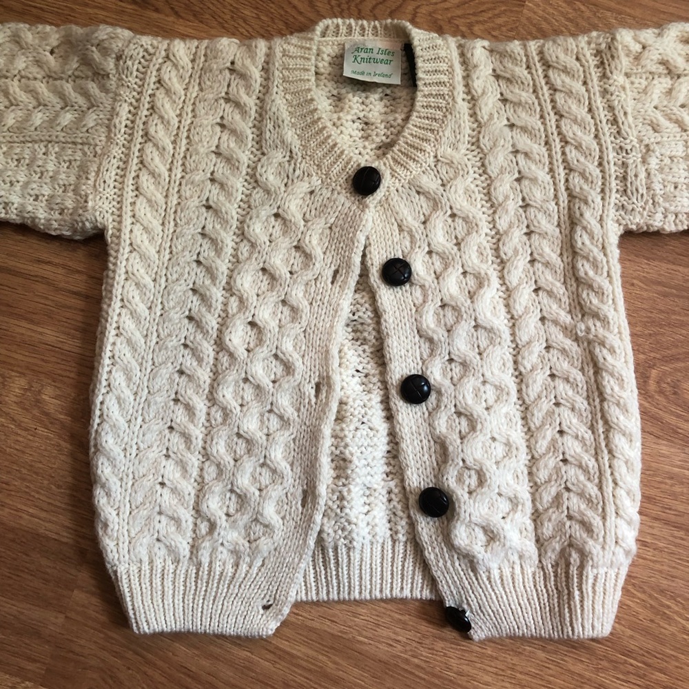 Aran Isles Knitwear Child’s Small Merino Wool Cream Cable Knit Sweater - Picture 2 of 9